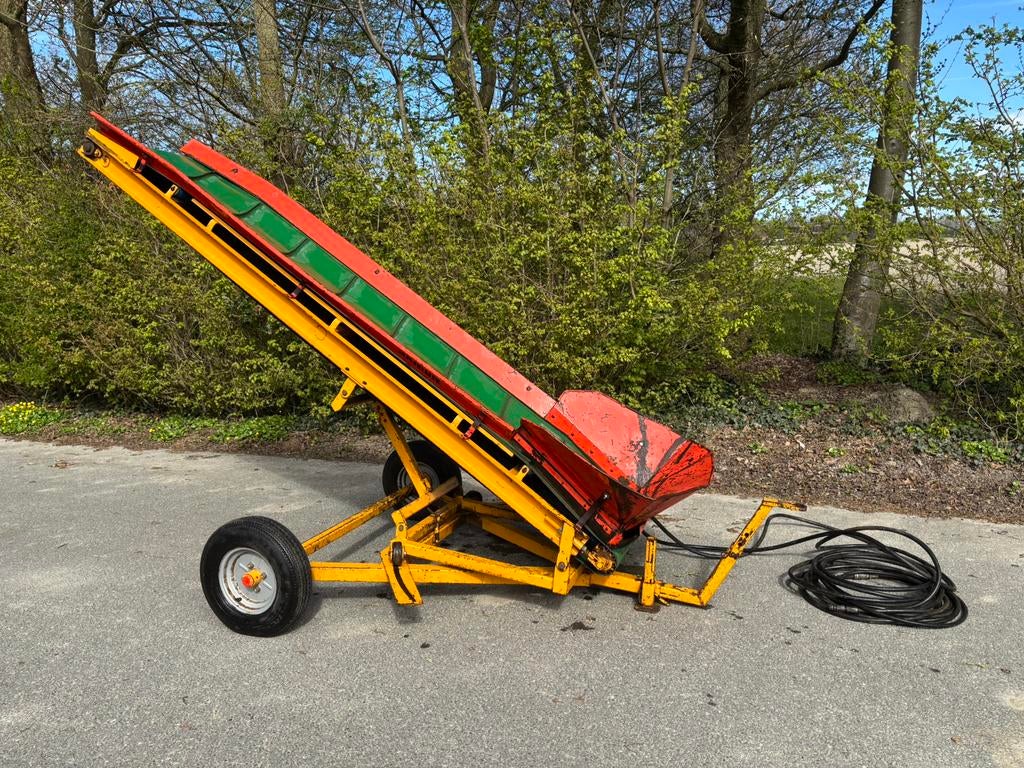 Samon onderlosser transportband, Ophalen