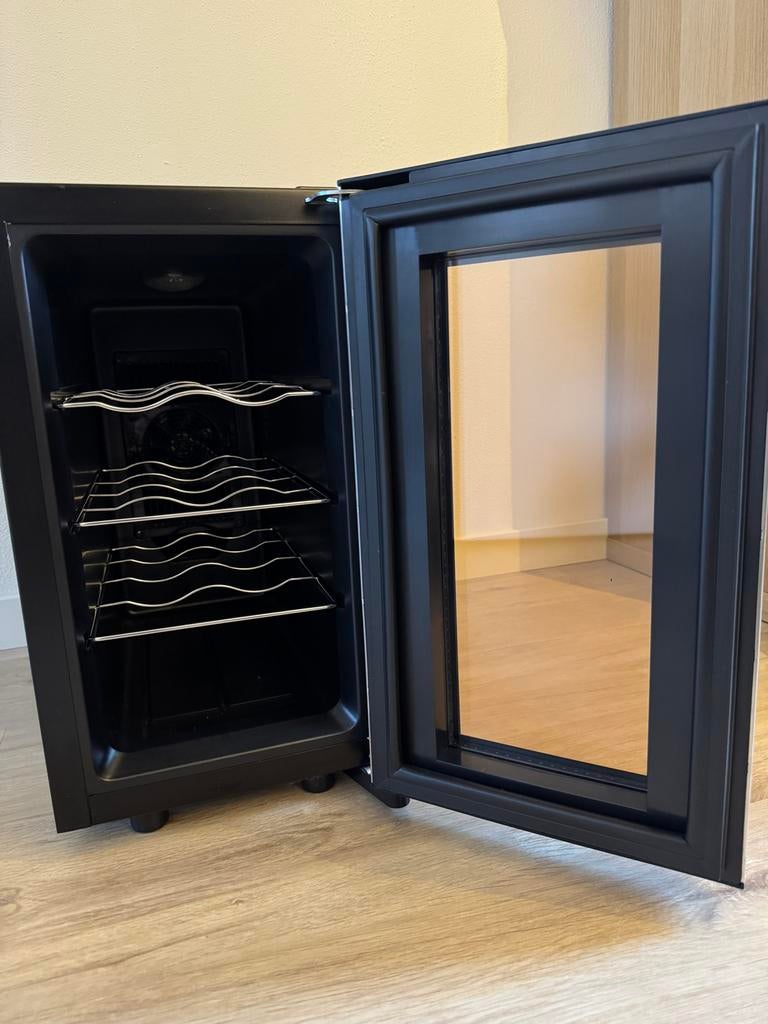 Klarstein Vinamour 8 Uno Wijnkoelkast - 8 flessen, Zonder vriesvak, Ophalen of Verzenden, Minder dan 45 cm, Minder dan 85 cm