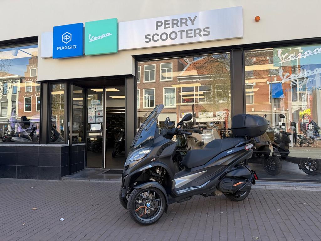 Piaggio MP3 530 HPE Exclusive EURO5 2024 | 12.03.2028 GARANT, Traction Control, Piaggio, Viale Rinaldo Piaggio
56025  Pontedera, IT