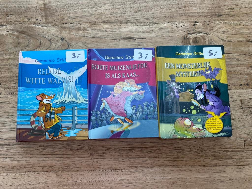 Geronimo Stilton boeken, Boeken, Ophalen of Verzenden, Zo goed als nieuw, Fictie algemeen