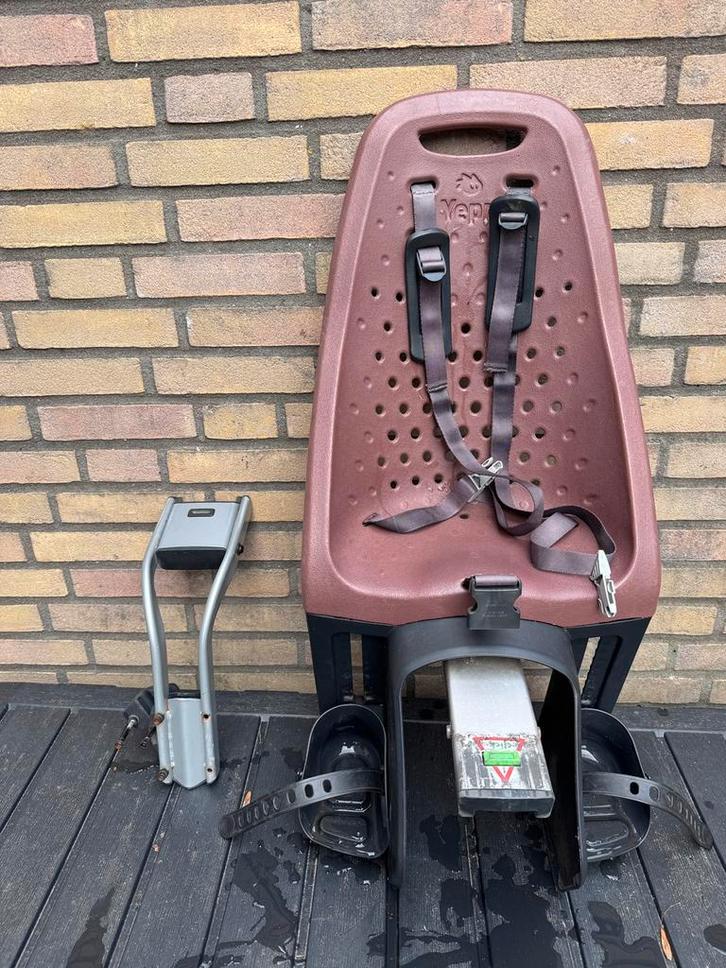Yepp GMG achterzitje met zadelbuisbevestiging, Fietsen en Brommers, Fietsaccessoires | Fietsstoeltjes, Zo goed als nieuw, Ophalen