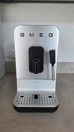 Smeg

50's Style Volautomatische koffiemachine BCC02BLMEU, Gebruikt, Koffiemachine, Koffiebonen, Ophalen