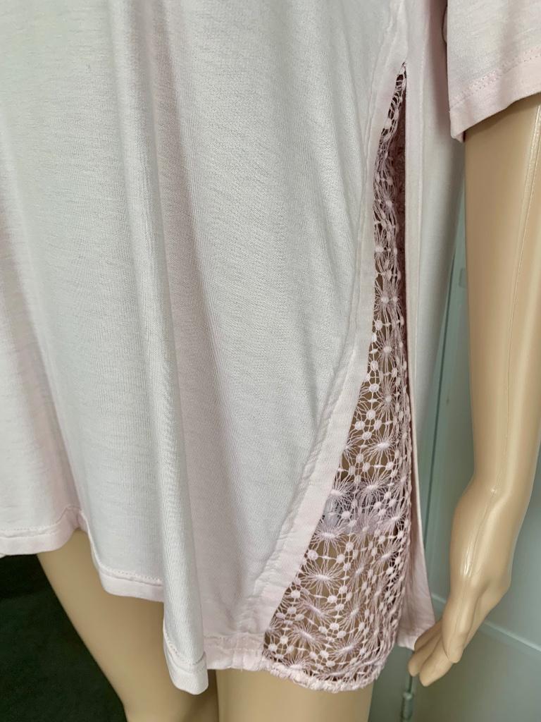E346 Nieuw: Margittes maat M=38/40 designer top shirt  roze, Kleding | Dames, Tops, Maat 38/40 (M), Nieuw, Margittes, Ophalen of Verzenden