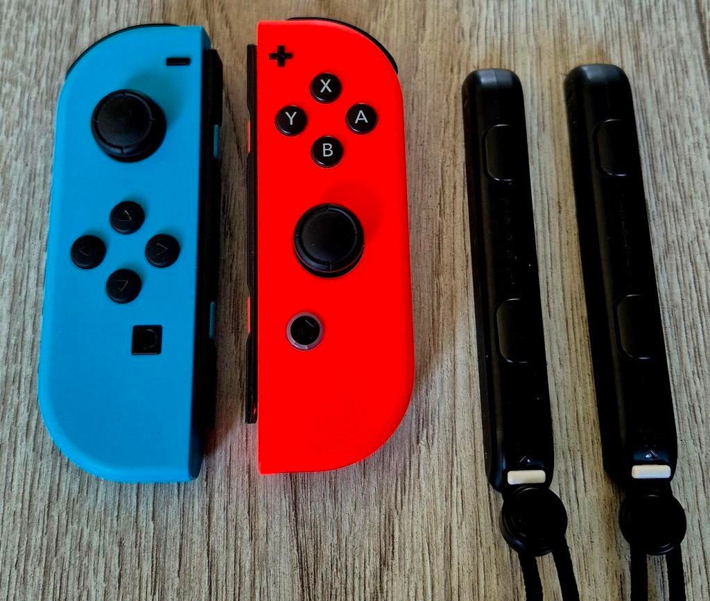 Als NIEUW! Originele Joy con set Blauw & Rood + Straps., Ophalen of Verzenden, Zo goed als nieuw, Switch, Overige controllers