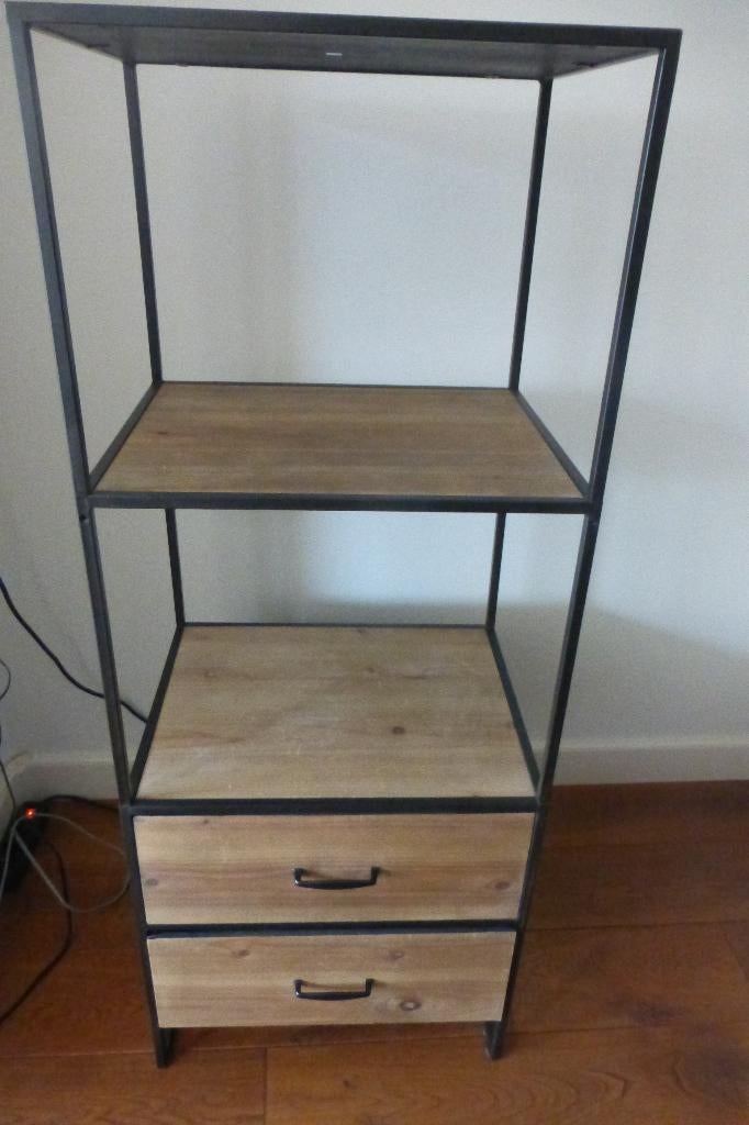 TE KOOP VAKKENKAST MET 2 LADEN, Ophalen, Zo goed als nieuw