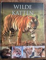 Wilde Katten - Prachtig Geïllustreerd Boek, Ophalen of Verzenden, Gelezen, Katten