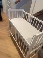 Wit wiegje Petit Amelie - Co-sleeper functie - Incl. matras, Kinderen en Baby's, Babywiegjes en Ledikanten, Ophalen, Gebruikt