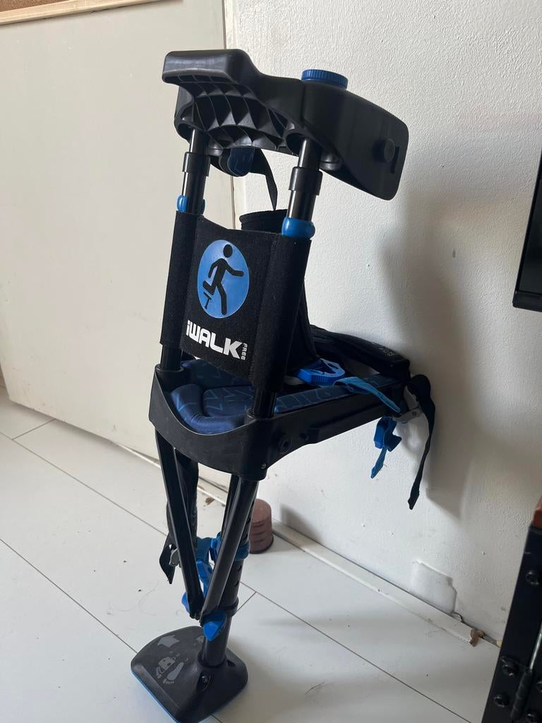 iWalk 3.0 knie kruk, Diversen, Loopkrukken, Ophalen of Verzenden, Zo goed als nieuw