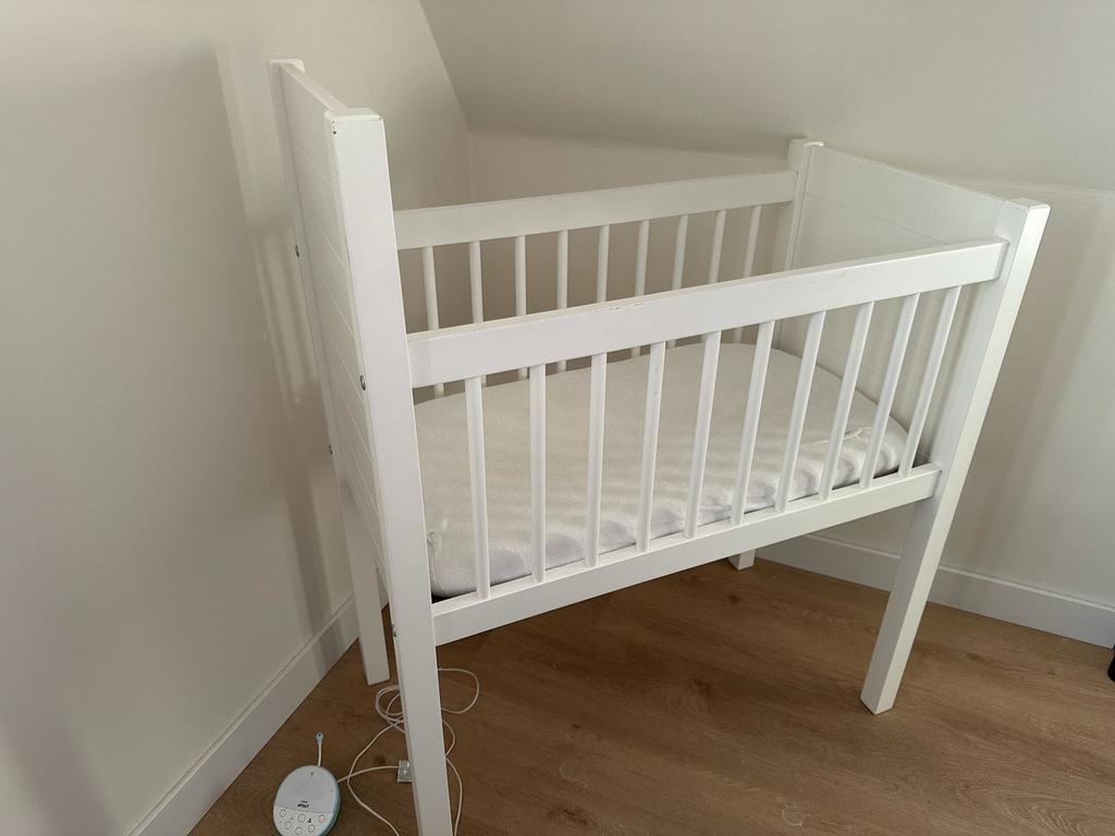 Nette witte Kidsmill wieg Noa, Kinderen en Baby's, Ophalen, Zo goed als nieuw, Wieg