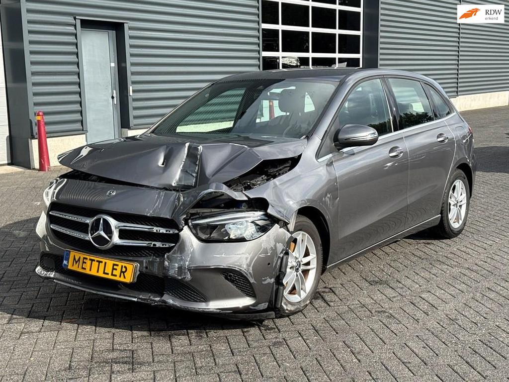 Mercedes-Benz B-klasse 180 Business Solution, Cruise control, Auto diversen, Automaat, Mercedes-Benz, Zilver of Grijs, 1332 cc