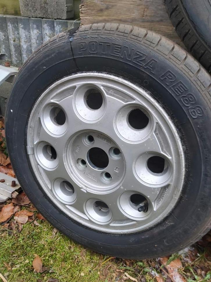 Nieuwe 14 inch lichtmetalen velgen  Nissan Sunny GTI (N13), Auto diversen, Autosport-onderdelen, Nieuw, Ophalen of Verzenden