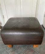Te koop: voetenbank, hocker, poef, Ophalen, Gebruikt, 50 tot 75 cm, Vierkant