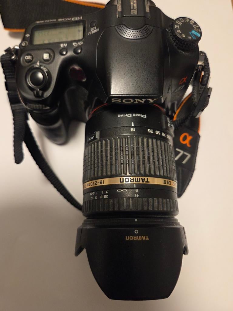 Sony A77 spiegelreflexcamera met Tamron 18-270mm lens, Ophalen of Verzenden