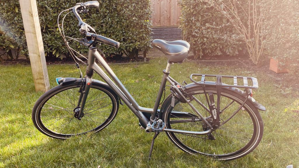 Koga Venya 7.0 D53 Trekking damesfiets, Fietsen en Brommers, Fietsen | Dames | Damesfietsen, 53 tot 56 cm, Versnellingen, Zo goed als nieuw