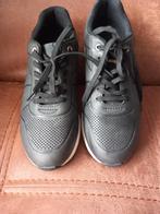 Leuke sneakers, Kleding | Dames, Zwart, Ophalen of Verzenden, Sneakers of Gympen, Zo goed als nieuw