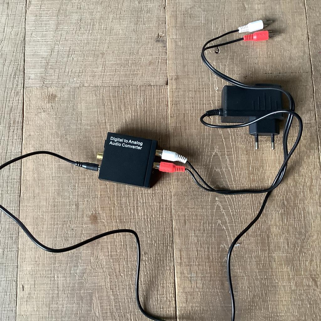 Digitaal naar Analoog Audio Converter, Ophalen of Verzenden, Gebruikt