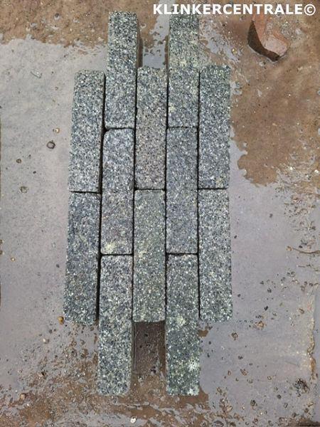 300m2 grijs zwart gemêleerd betonklinkers 6x8x24cm langforma, Tuin en Terras, Tegels en Klinkers, Gebruikt, Klinkers, Beton, 10 m² of meer