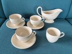 Wedgwood Edme sauskom/juskom + kop en schotels, Ophalen of Verzenden, Zo goed als nieuw, Wedgwood, Kop(pen) en/of Schotel(s)