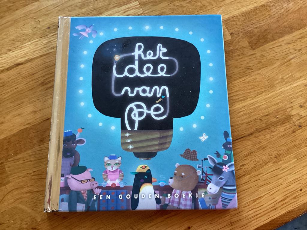 Het Idee van Pé - Een Gouden Boekje, Ophalen of Verzenden, Gelezen, Fictie algemeen