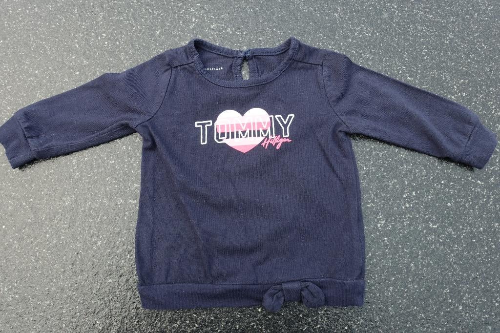 Tommy Hilfiger shirt.   2  jaar, Kinderen en Baby's, Kinderkleding | Maat 92, Ophalen of Verzenden, Shirt of Longsleeve, Jongen