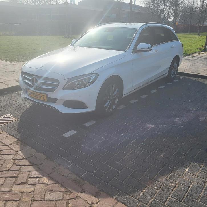 Mercedes c-klasse  220cdi orgineel Nederlandse, Auto's, Mercedes-Benz, Particulier, Ophalen