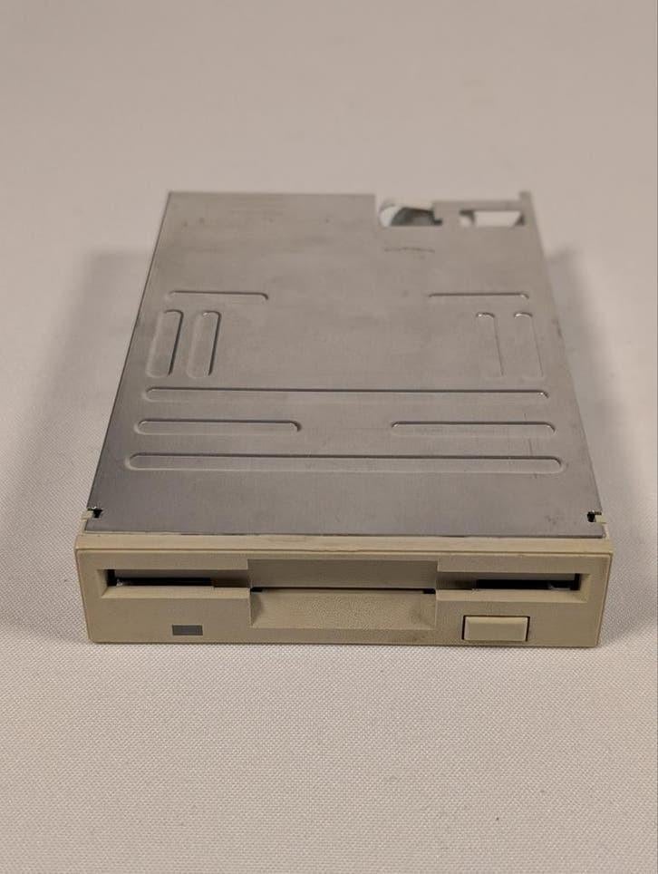 3.5 Inch Floppy Drive – Interne Diskdrive – Vintage PC, Computers en Software, Vintage Computers, Ophalen of Verzenden