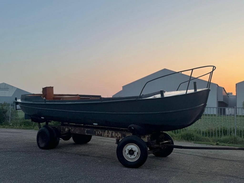 Praam Sloep met Mercedes inboordmotor, Watersport en Boten, Ophalen, Gebruikt, Staal, Binnenboordmotor