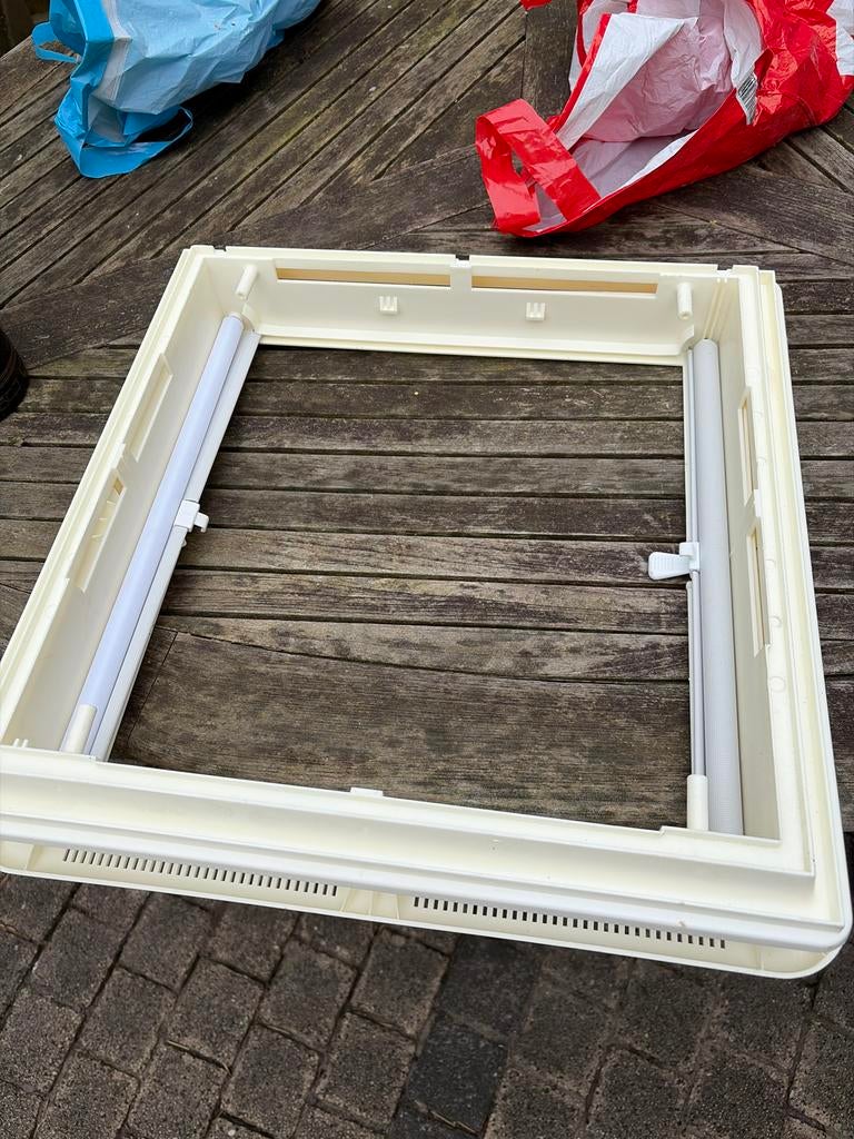 Dakluikonderdelen voor caravan of camper, Ophalen, Gebruikt