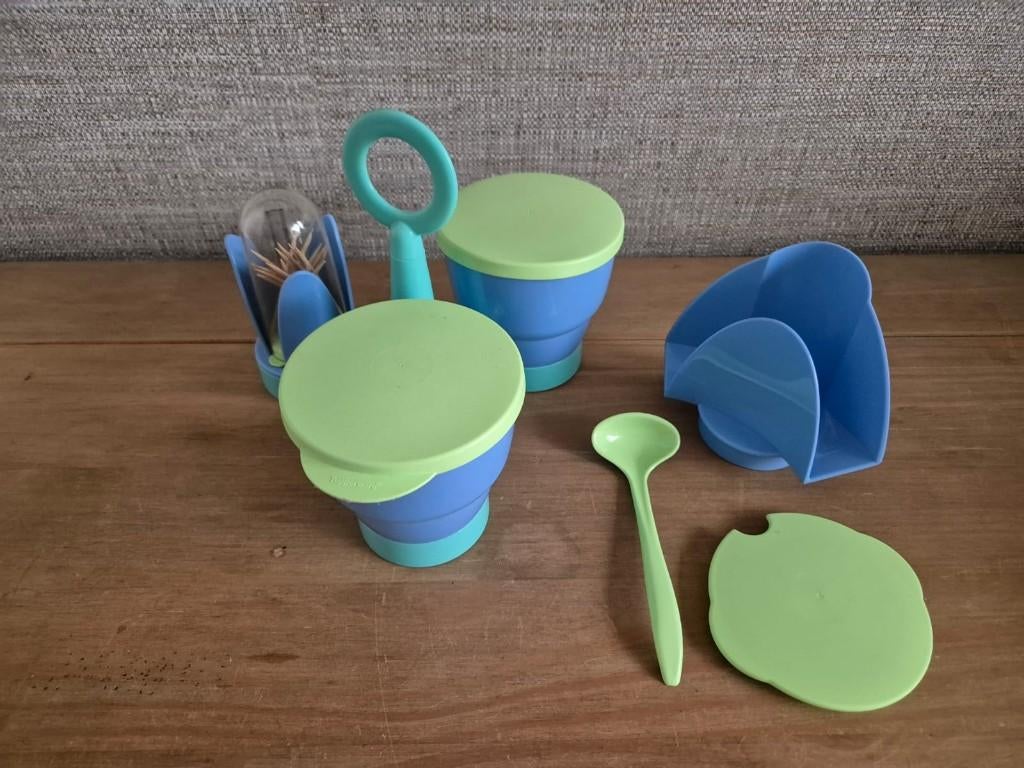 Tupperware Preludio party trio tafel carrousel Blauw Groen, Ophalen of Verzenden, Zo goed als nieuw, Groen, Overige typen