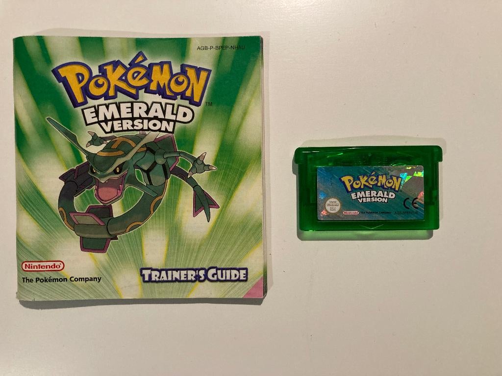 Pokemon Emerald Version Met Boekje Origineel GBA, Spelcomputers en Games, Games | Nintendo Game Boy, Avontuur en Actie, 1 speler