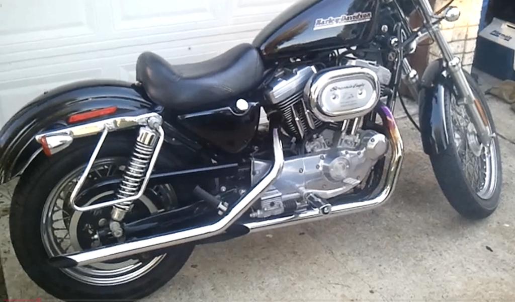 Gezocht: open uitlaat sportster ** gezocht ** straight pipes, Ophalen of Verzenden