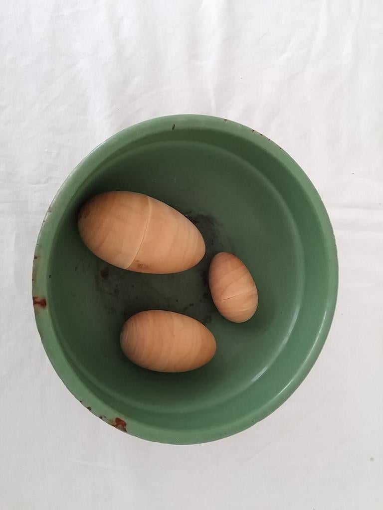 emaille schaal met houtlook eieren brocante, Antiek en Kunst, Ophalen