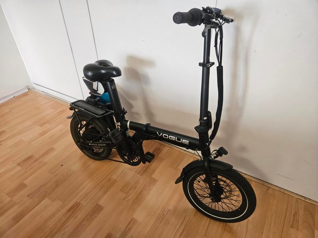 Voegeu vouwfiets 20 inch bijna twee jaar oud, Ophalen of Verzenden, Zo goed als nieuw