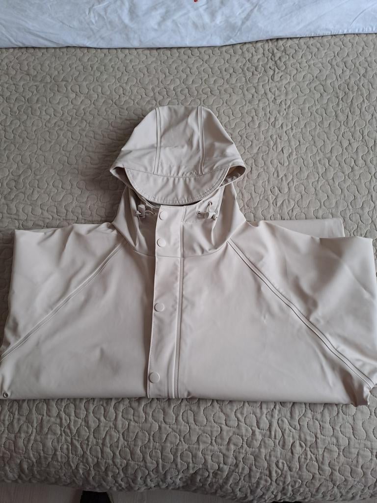 Regenjas. Maat L, Ophalen of Verzenden, Nieuw, Beige