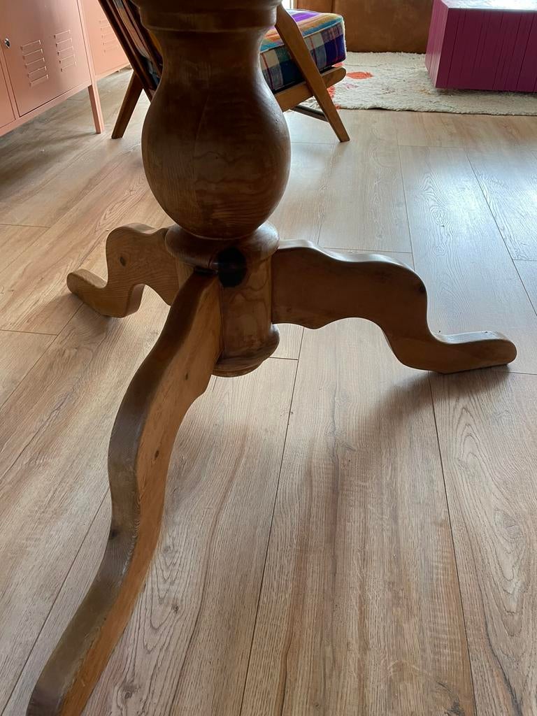 Houten bolpoot tafel, Ophalen, Gebruikt, Rond, Tafelblad