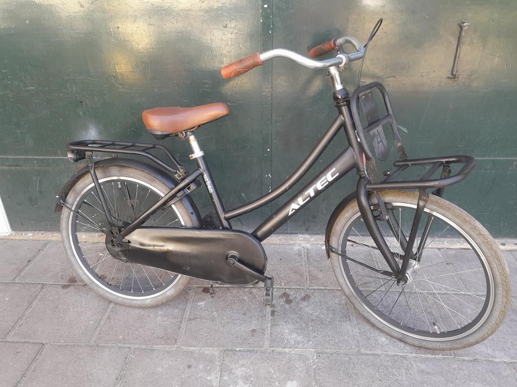 Stoere 22inch meisjes transportfiets, Ophalen of Verzenden, Gebruikt, 22 inch