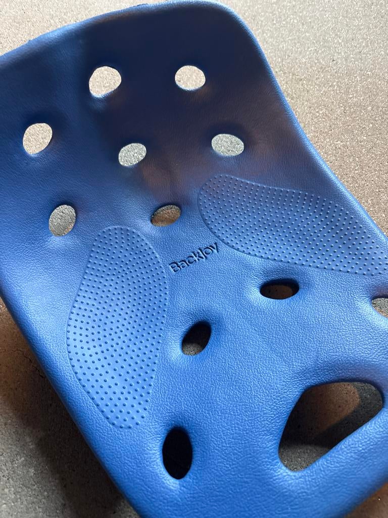 Backjoy Mini Posture Support - Blauw, Huis en Inrichting, Stoelen, Kunststof, Gebruikt, Blauw, Ophalen of Verzenden