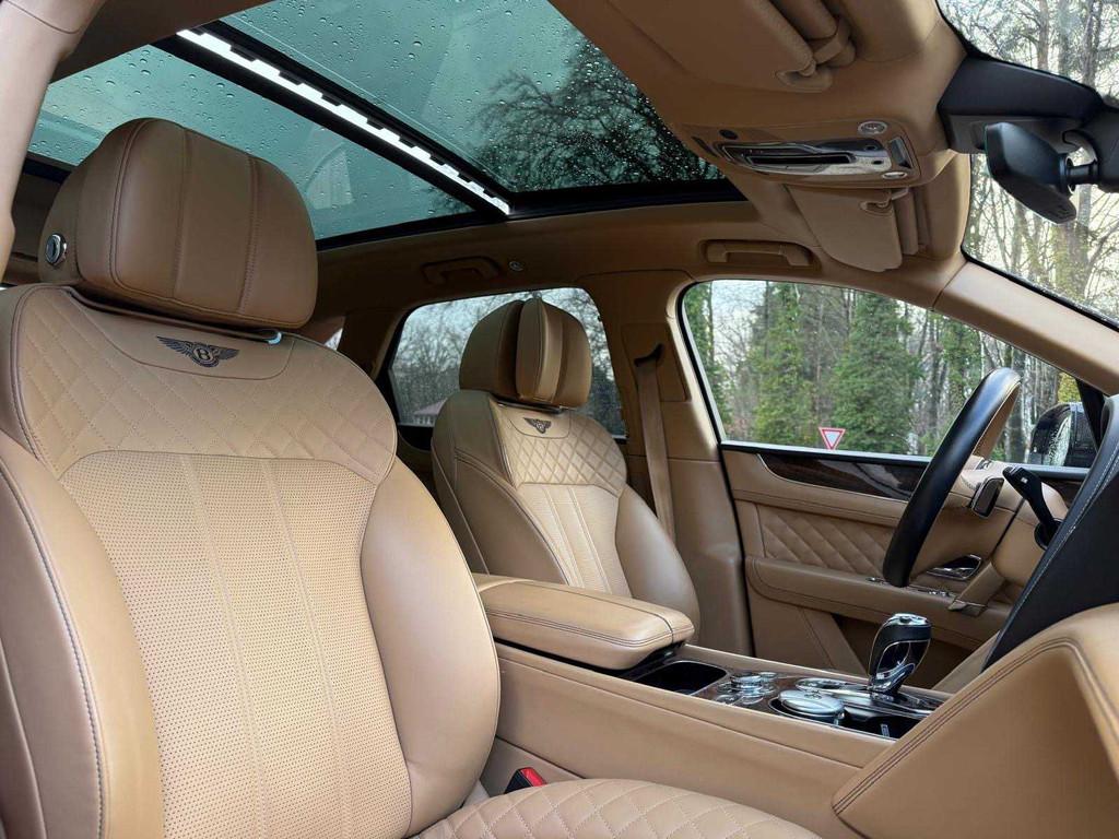 2016 Bentley Bentayga W12 608pk Personenauto, Auto's, Bentley, Automaat, Bentayga, Gebruikt, Euro 6