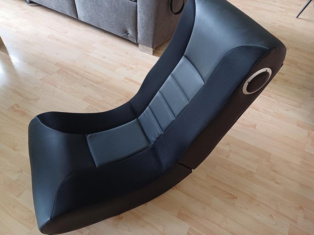 Gamestoel zo goed als nieuw, Ophalen, Zo goed als nieuw