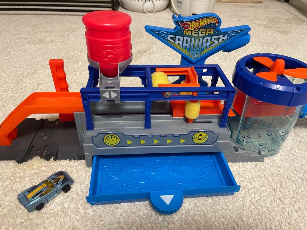 KONINGSDAG OPRUIMING Hot Wheels Mega Carwash, Ophalen of Verzenden, Zo goed als nieuw