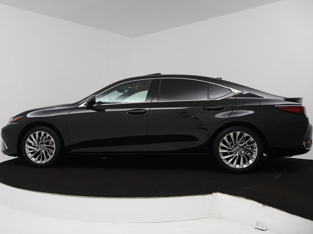 Lexus ES 300h President Line | Mark Levinson | Zonneschermen, Auto's, Lexus, 12 maanden, Euro 6, 4 cilinders, 1655 kg