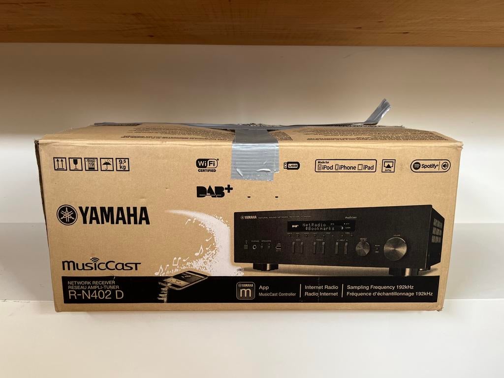 Yamaha R-N402D DAB+ MusicCast netwerk receiver -ZGAN in doos, Ophalen of Verzenden, Zo goed als nieuw, Yamaha