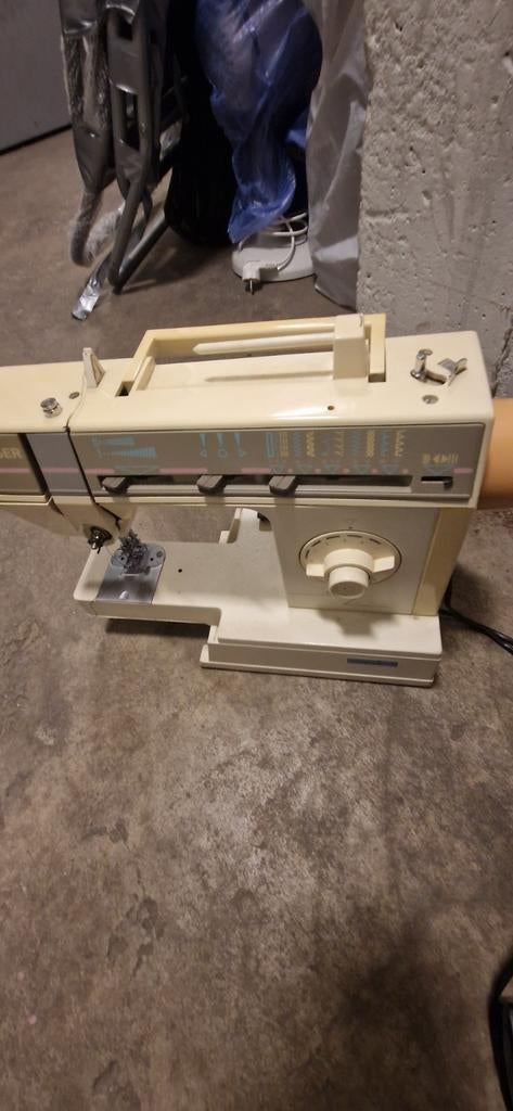 Naaimachine van Singer, Ophalen