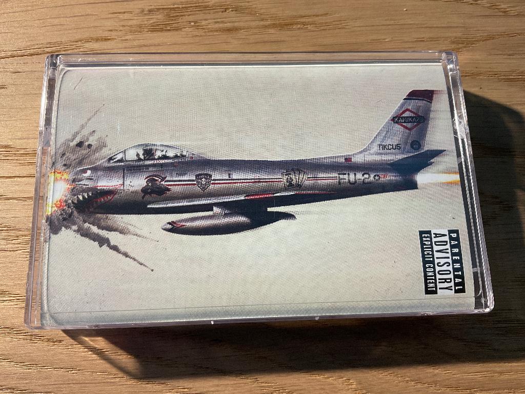 Eminem - Kamikaze (cassette), Ophalen of Verzenden, 2000 tot heden, Zo goed als nieuw