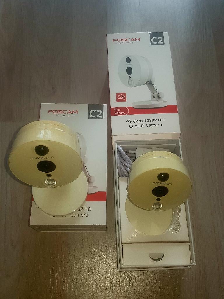 Foscam C2   IP Camera, Ophalen of Verzenden, Zo goed als nieuw, Binnencamera