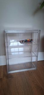 Plexiglas vitrinekast, Met deur(en), Ophalen of Verzenden, Zo goed als nieuw, Minder dan 25 cm