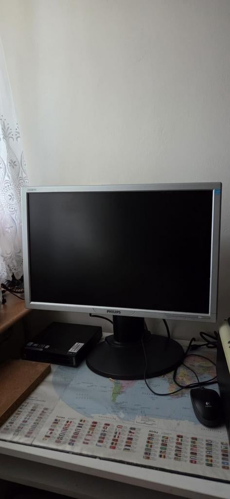 Compacte Lenovo ThinkCentre PC met Philips monitor, Computers en Software, Desktop Pc's, Ophalen, Gebruikt, HDD, 2 tot 3 Ghz