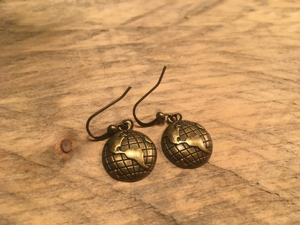 Wereldbollen, Sieraden, Tassen en Uiterlijk, Oorbellen, Overige materialen, Hangers, Bruin, Nieuw