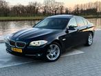 BMW 5-Serie 3.0 530I AUT 2012 Leder Navi Carplay Trekhaak, Euro 5, Achterwielaandrijving, Zwart, 2000 kg