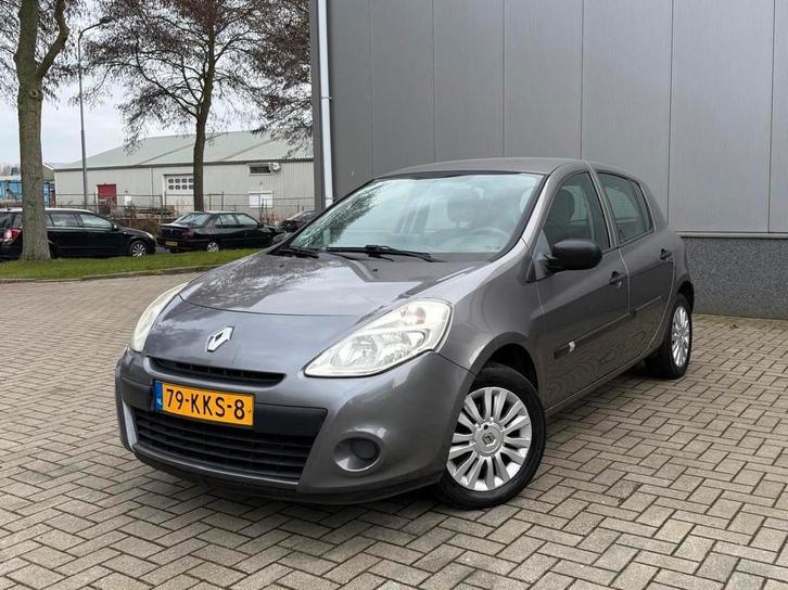 Renault Clio 1.2 Special Line Airco/ Navigatie, Auto's, Renault, Bedrijf, Te koop, Clio, Airbags, Airconditioning, Centrale vergrendeling